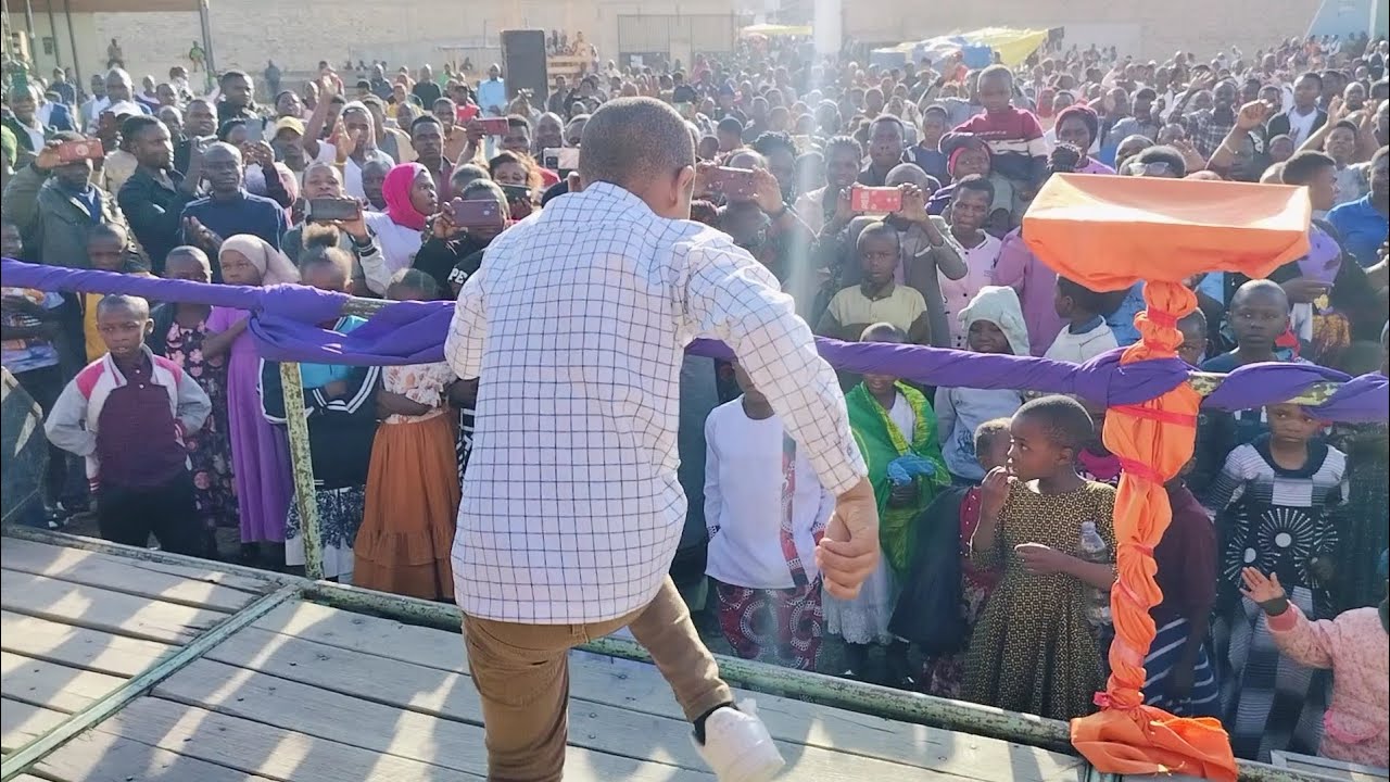 MTOTO WA MWIMBAJI SIFAELI MWABUKA (JOHNSON)