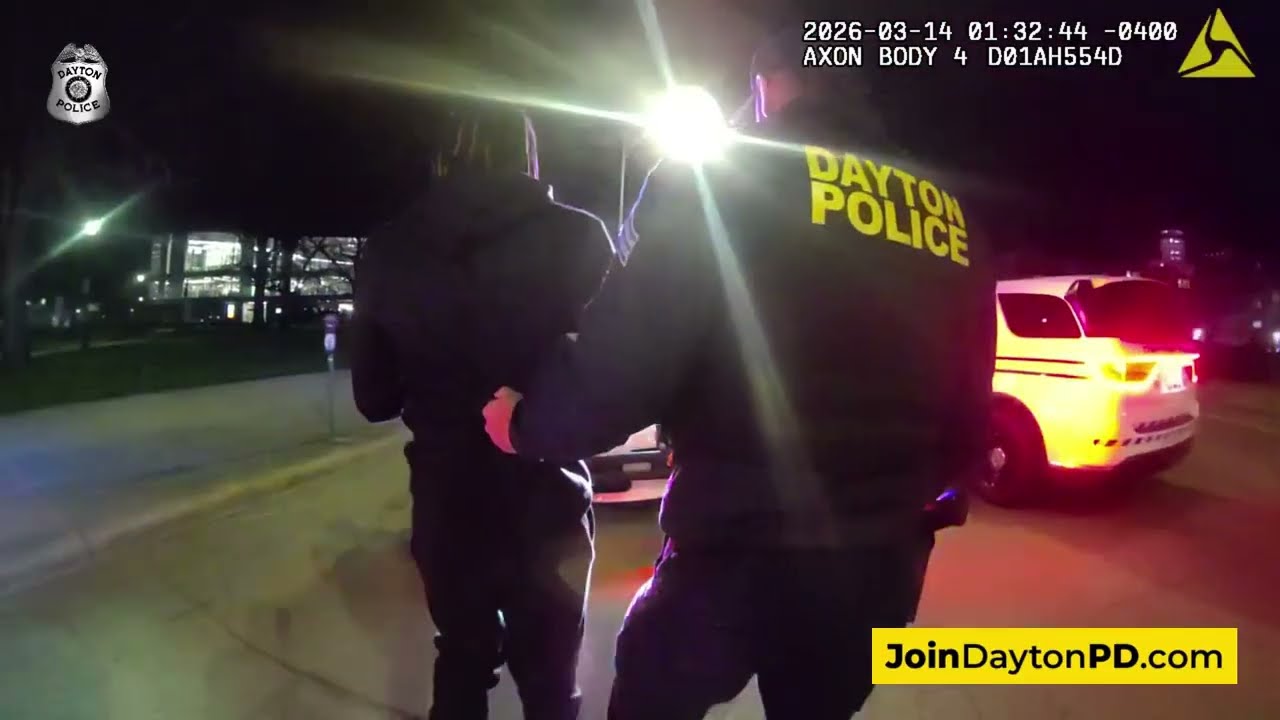 Wrong Way Driver Leads to 2 Gun Arrests
