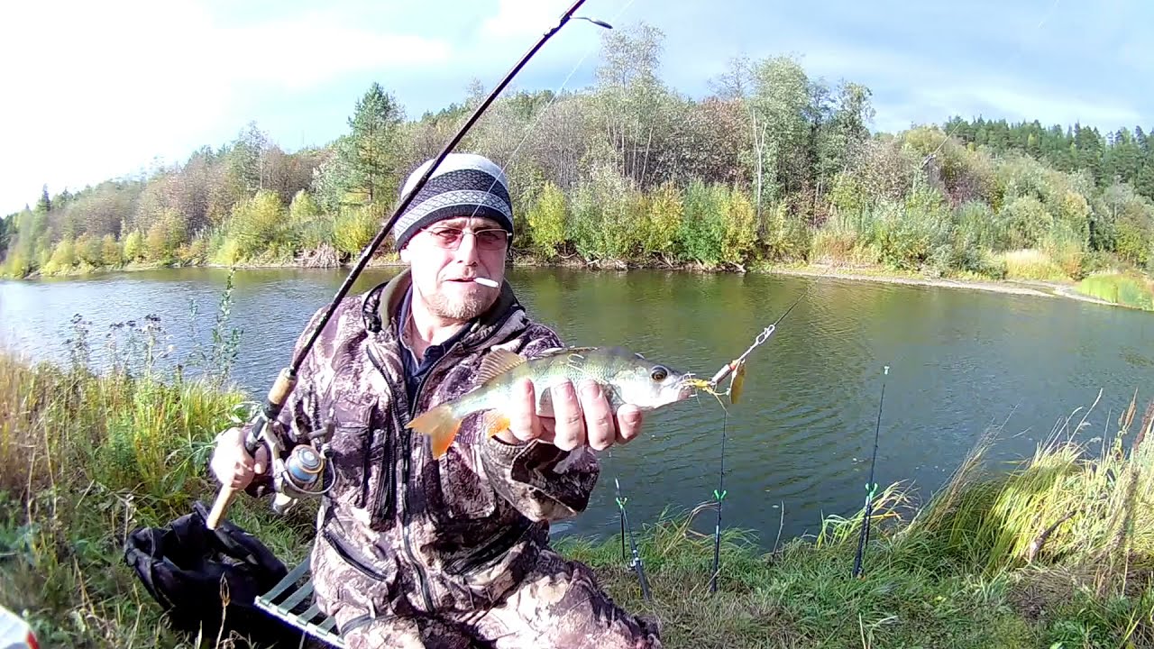 Осенняя рыбалка на реке Тура. Свердловская область./Autumn fishing on the Tura river.