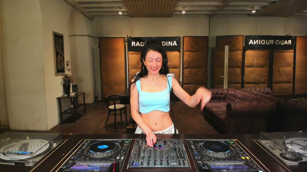 Canelle Doublekick | Radio Rudina