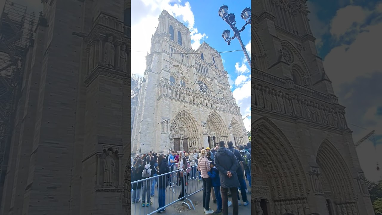 Catedral de Notre Dame Paris tocando os sinos