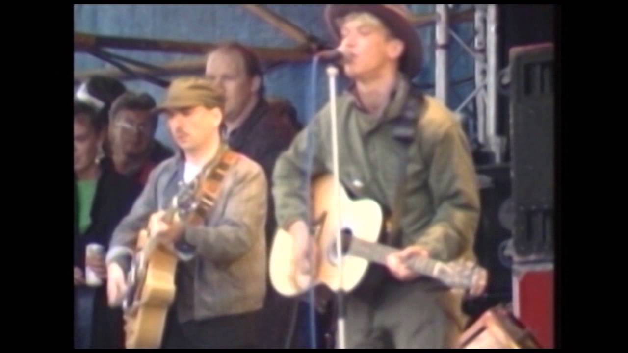 11 RIVERSIDE TRIO - Who Do Ya Love - Have Myself A Ball (Fylde Aid St Annes UK 1986)