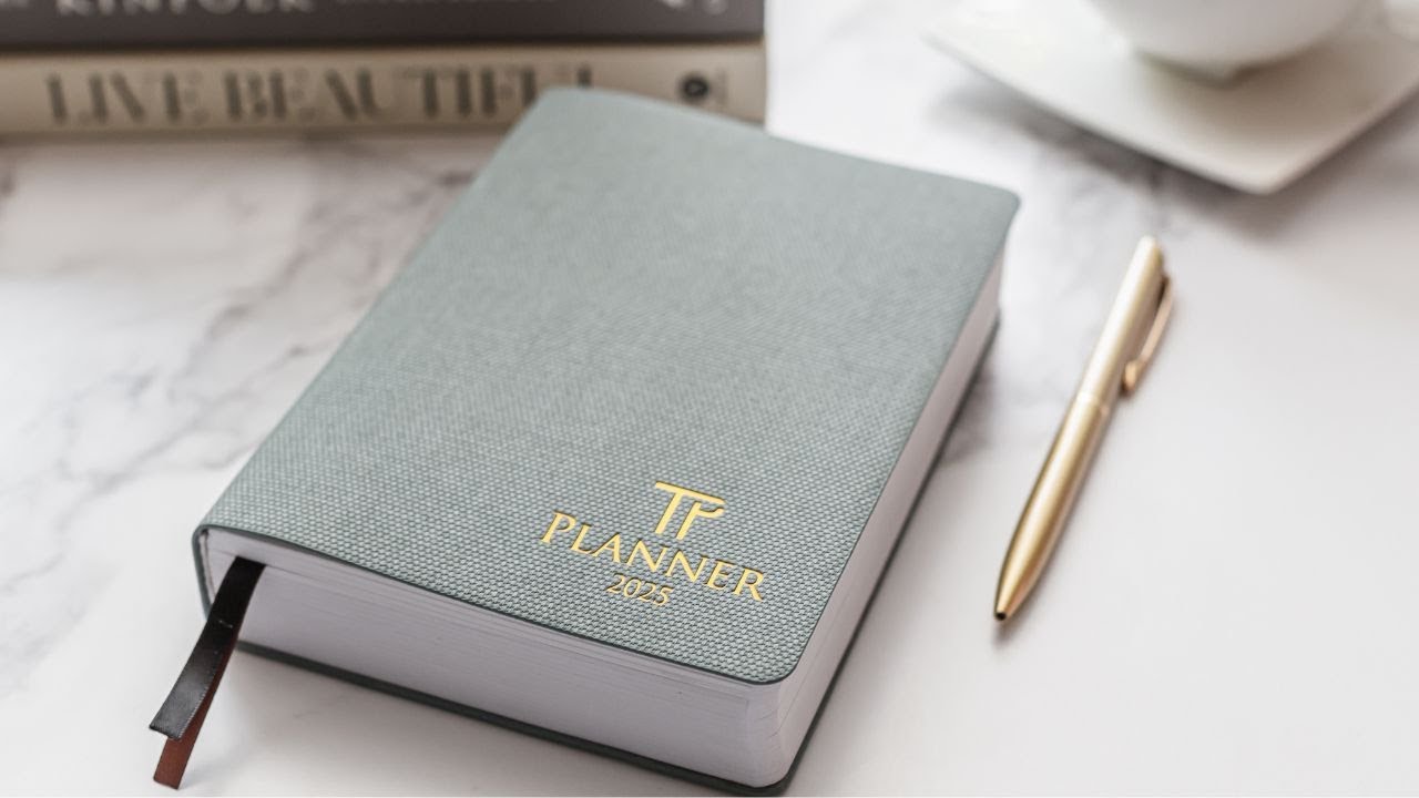 New 2025 B6 Sewn-Bound Planner