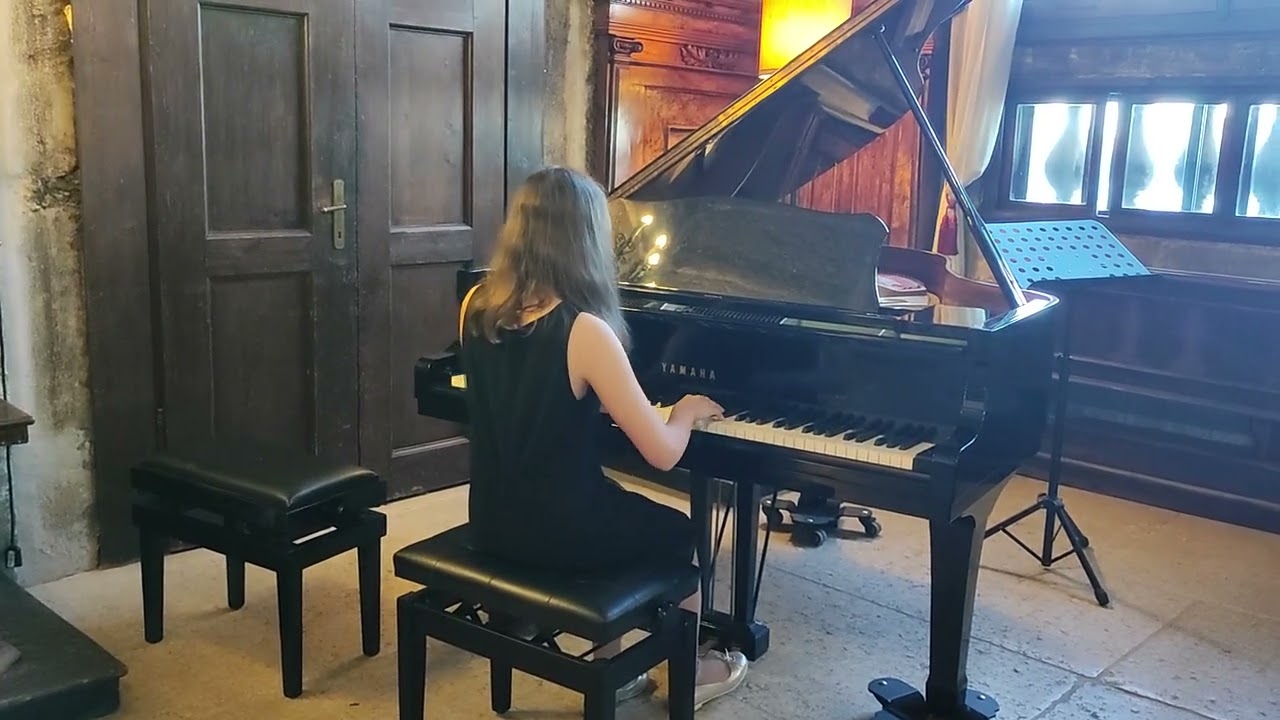 Pavanello Alessia (12 y.o.) - Venezia, Pallazzo delle Prigioni del Palazzo Ducale.