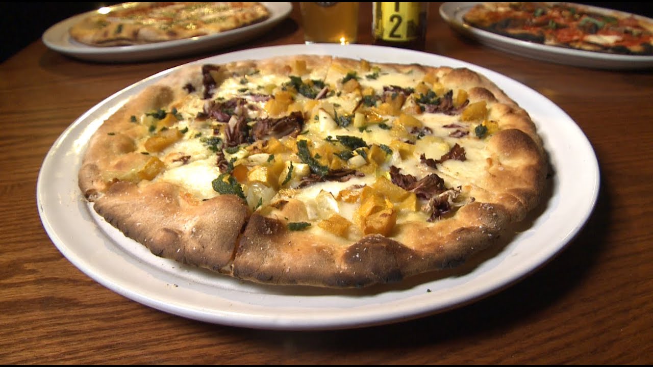 Chicago's Best Pizza: Sono Wood-Fired