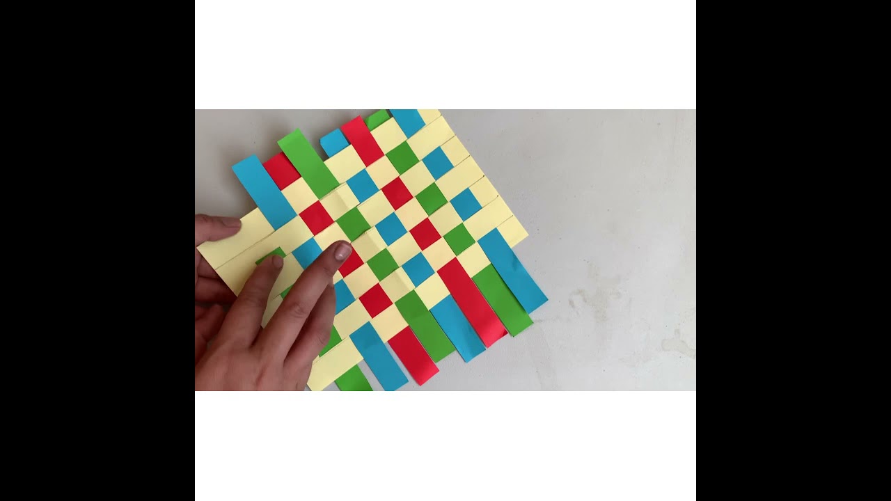 نسيج من الورق