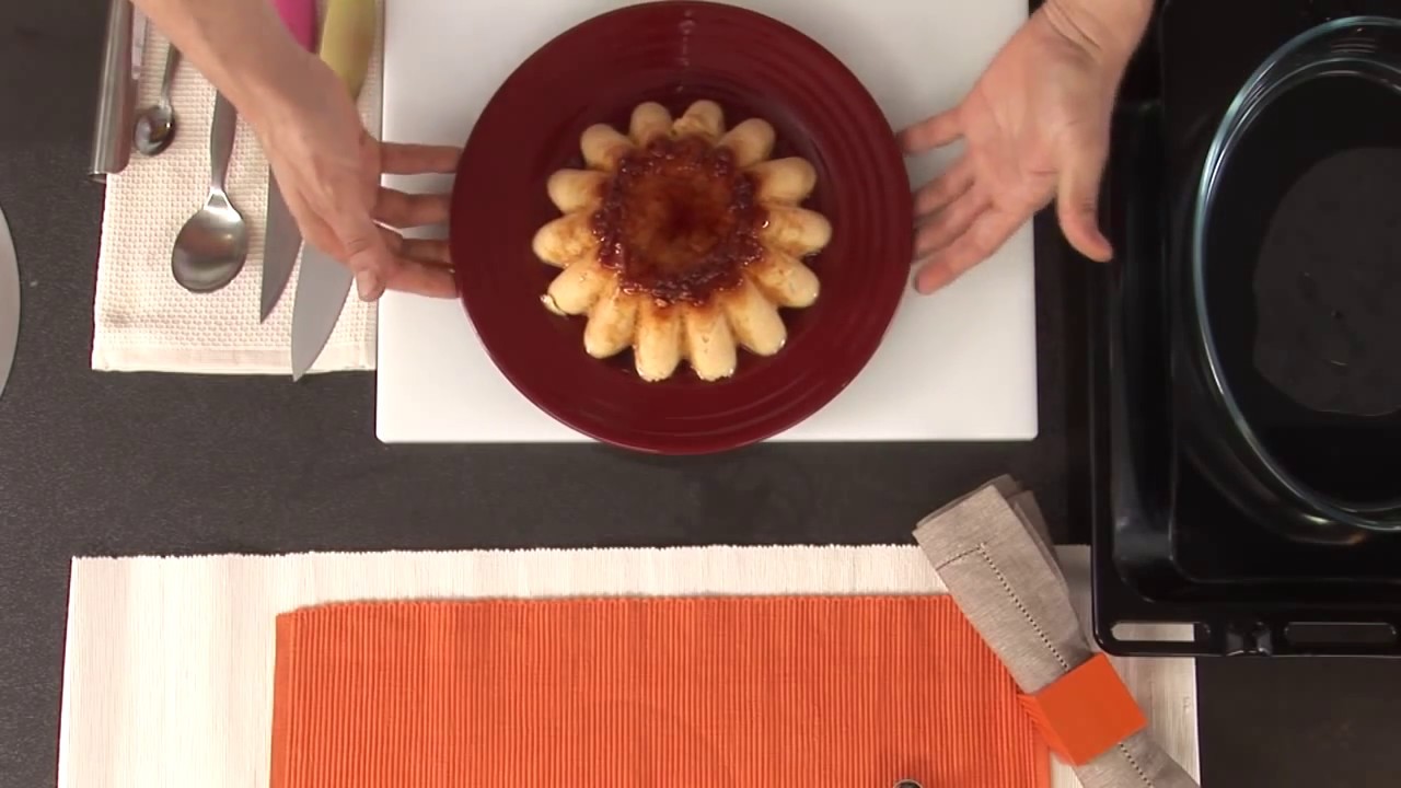 🍮 Flan de peras con naranja y limón - Recetas de Postres Nestlé