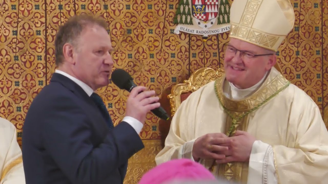 OLOMOUC-Rodák ze Strání JOSEF NUZÍK při slavnostním uvedení na 15. arcibiskupa olomouckého (14.)