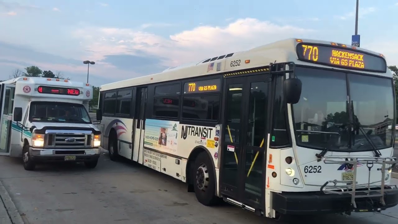 Jitney & New Jersey Transit Bus Action at Garden State Plaza
