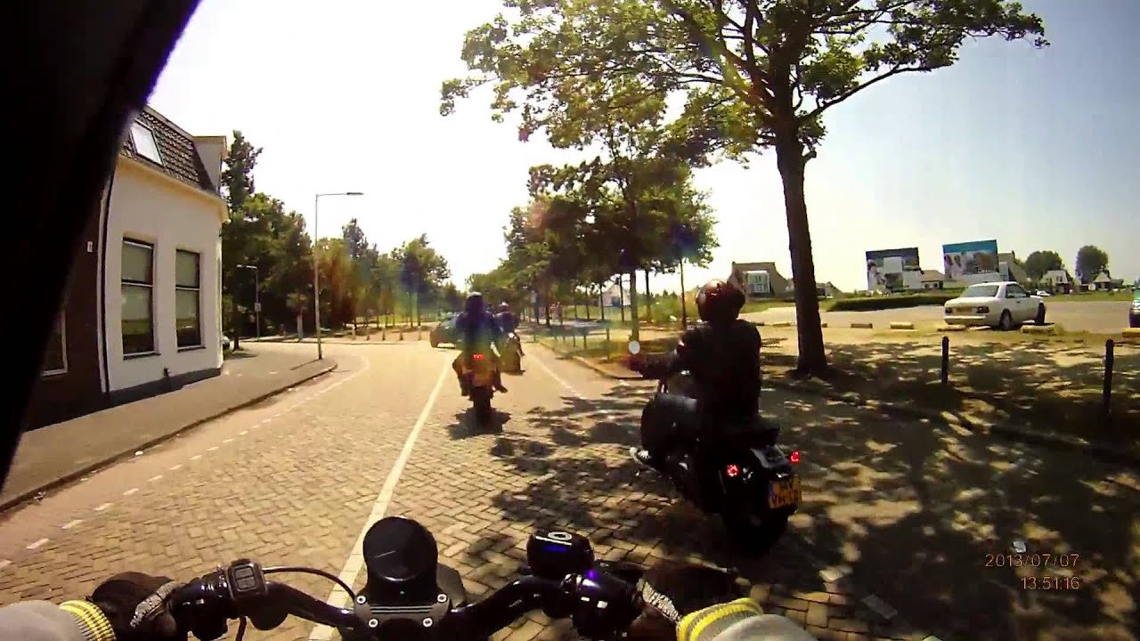 Father and son group ride (2/3) -  Harley Davidson Sportster Iron 883