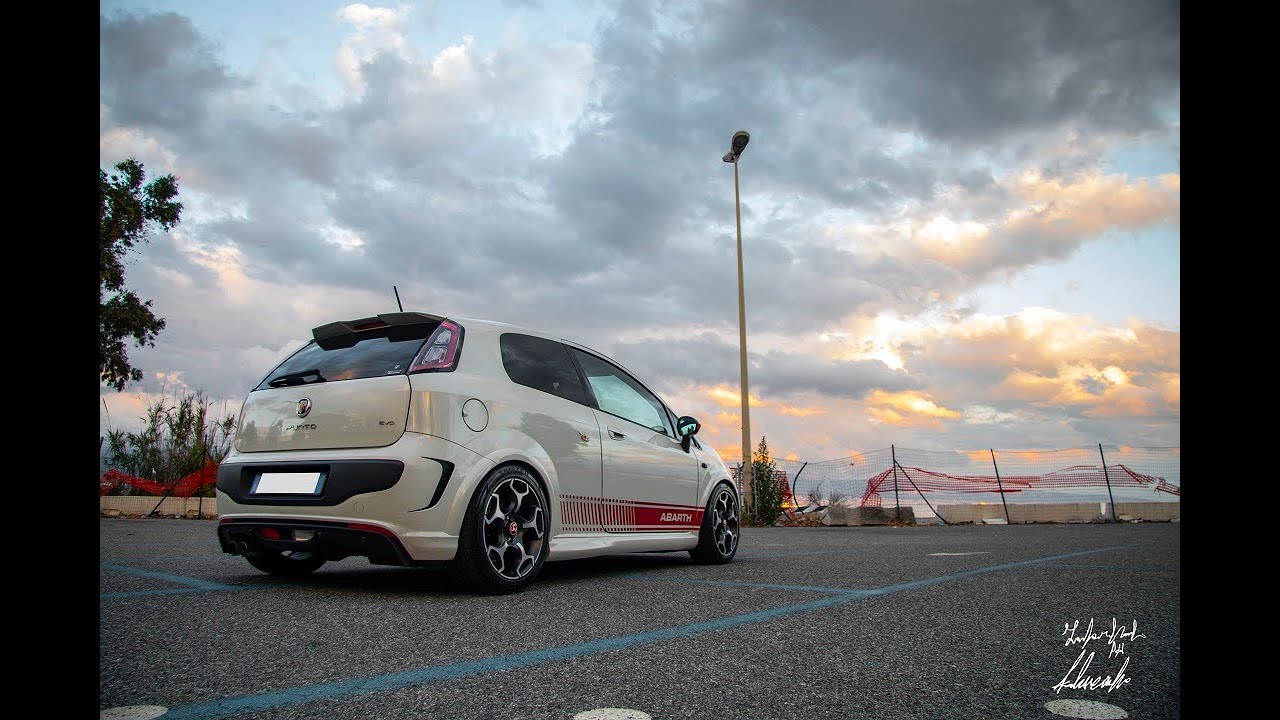 PUNTO EVO ABARTH ( LA BELLEZZA DELLA SEMPLICITÀ )