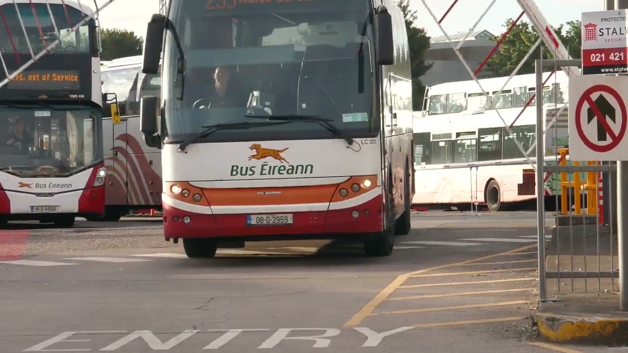 Morning shift at Capwell bus depot | Bus Éireann