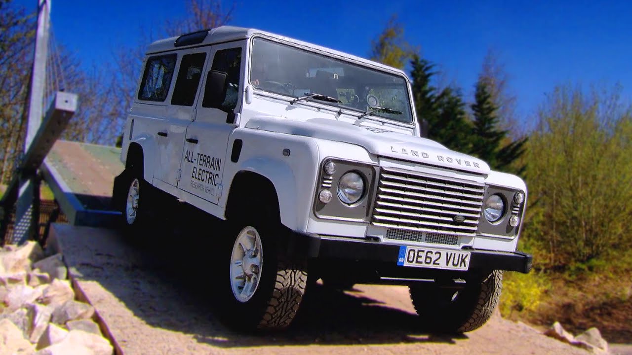Electric Defender Land Rover - Fifth Gear