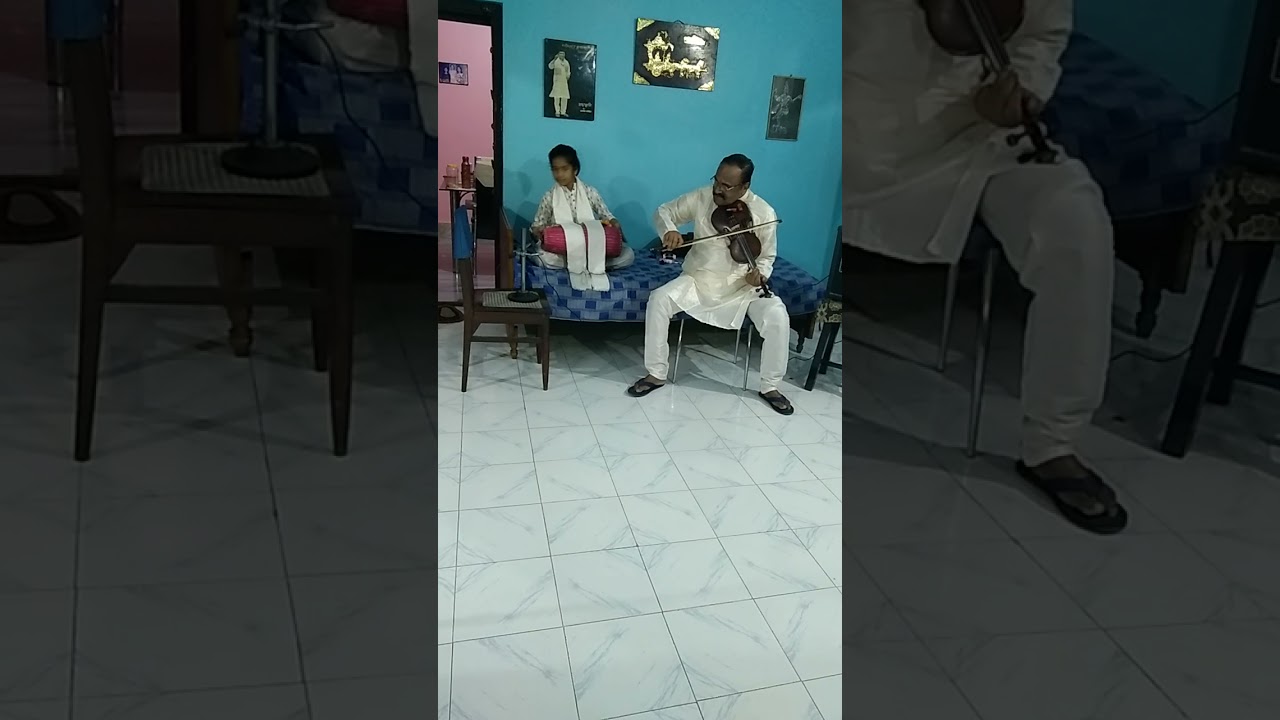 Suna Suna Re Sura (Borgeet ) on violin