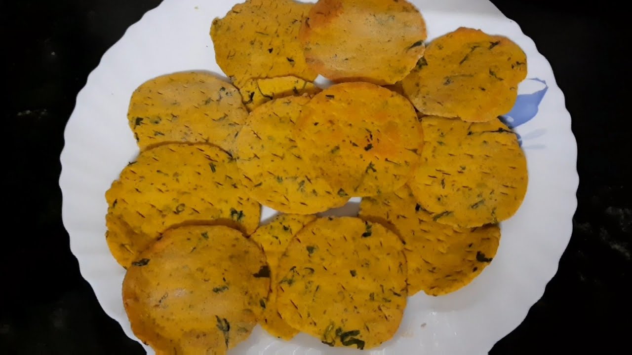 Baked mathris at home easy recipe!