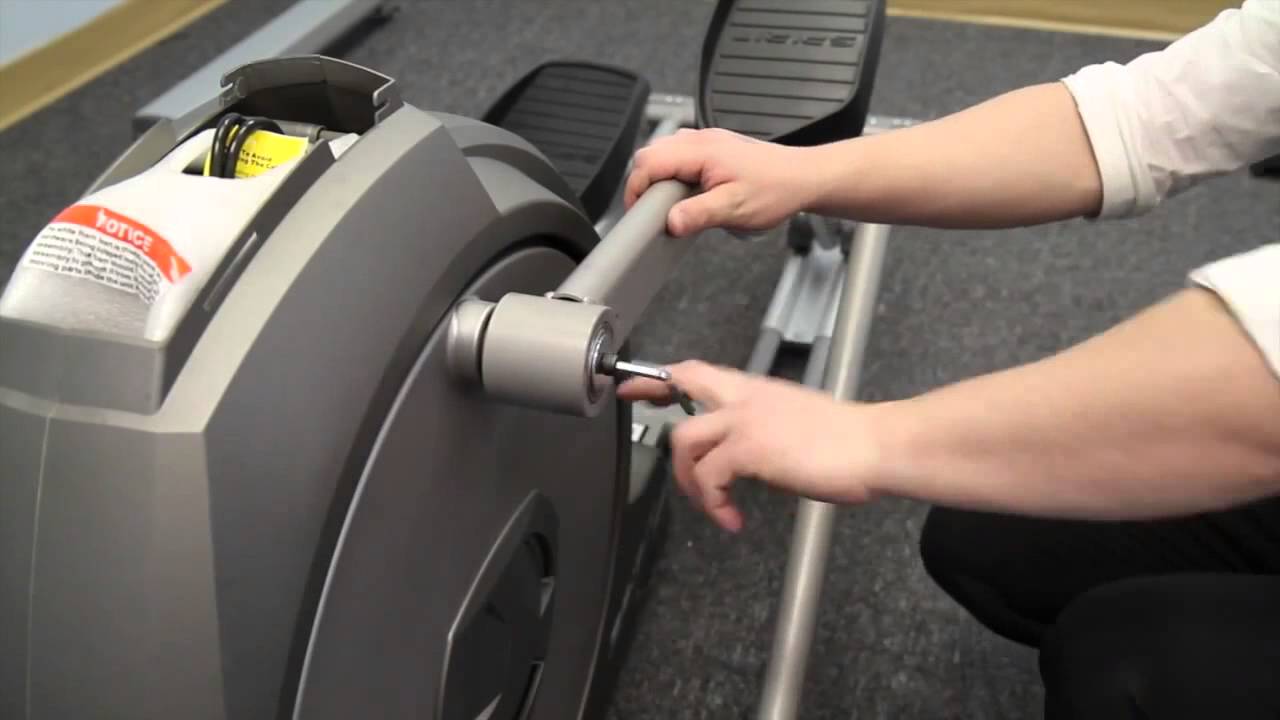Сборка эллиптического тренажера Spirit Fitness CE800. Шаг 1