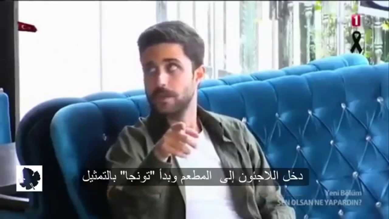 شاهد ردة فعل مواطنين أتراك على شخص طالب بطرد عائلة سورية من مطعم