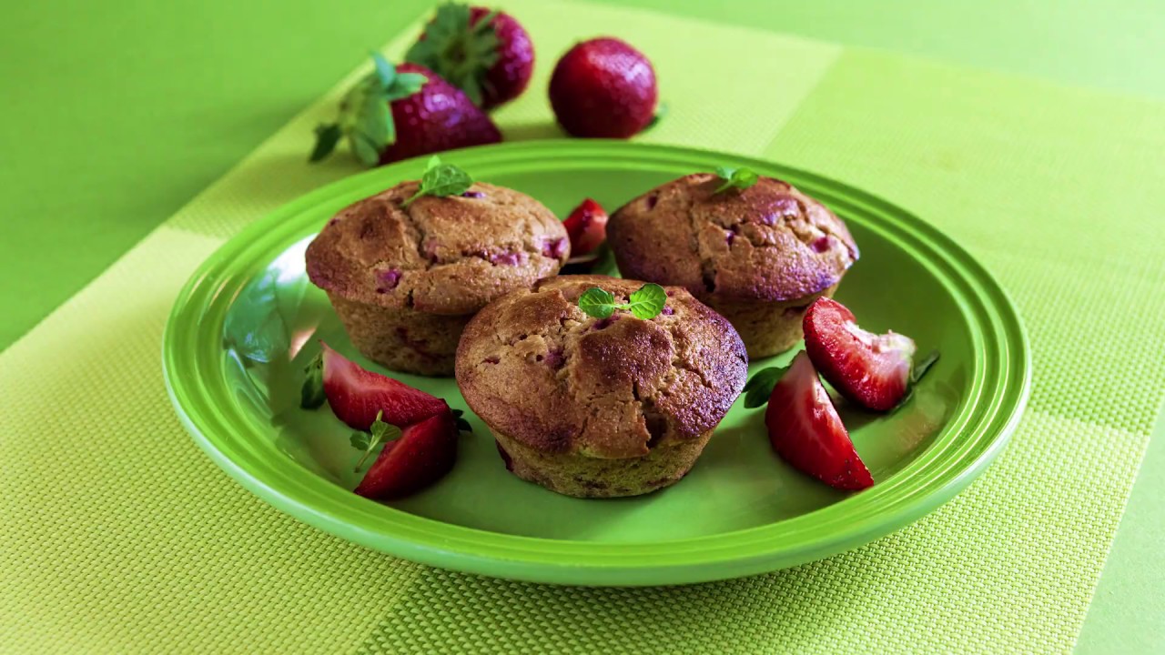 Muffin de morango | Receitas Saud&aacute;veis - Lucilia Diniz
