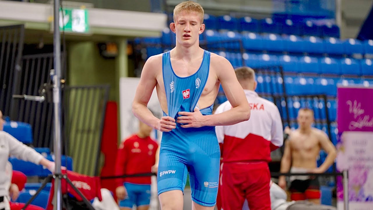 Karolis Grigelaitis (LTU) vs Fabian Niedzwiedzki (POL) 74kg. Freestyle men wrestling tournament.