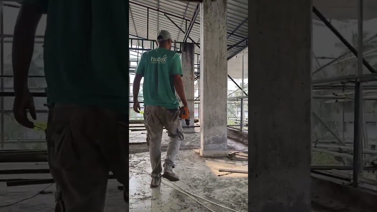 പണിയോ പണി