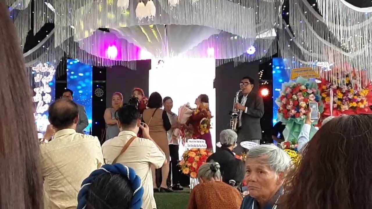 Duy Thu ngày về/Ra mắt tập thơ BỤI THỜI GIAN & THƠ CHẠM PHÍM ĐÀN của Nhà thơ Trần Phú Đa