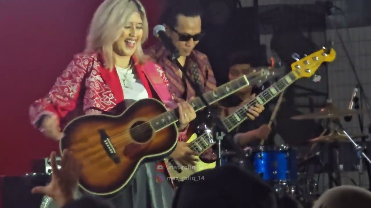 Pia - Antara Ada Dan Tiada #pia #antaraadadantiada #utopia #indonesiafestival #musikindonesia #tokyo