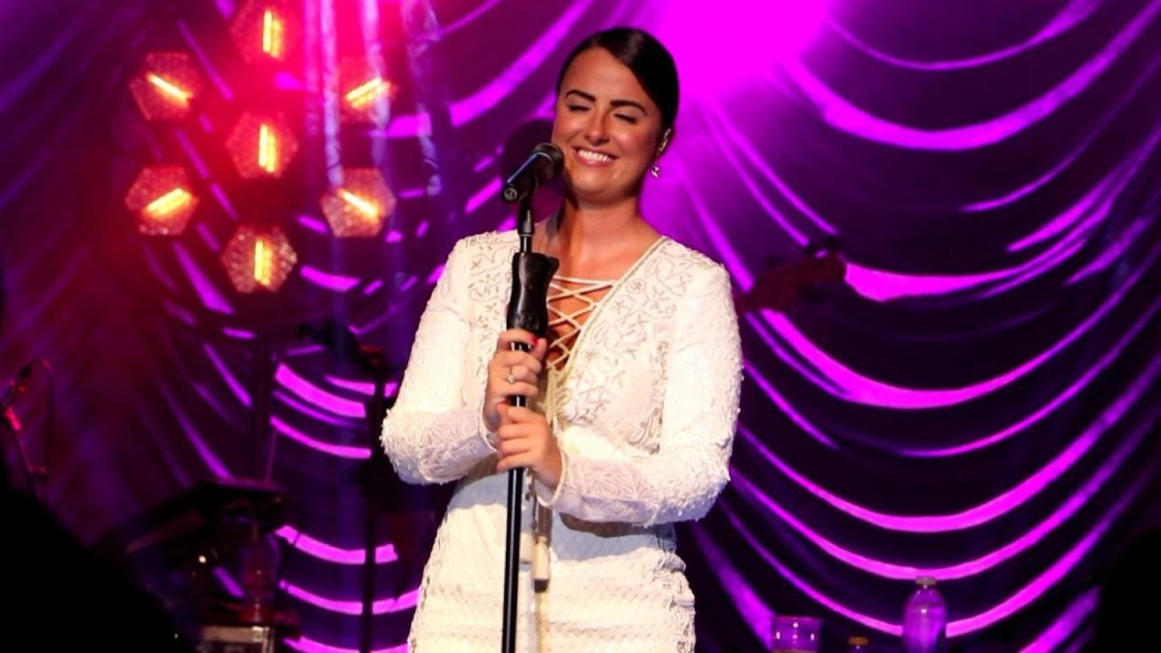 Nathan Carter On The Costa 2018 - Lisa McHugh - You Say Nothing At All, Yall Come - Live