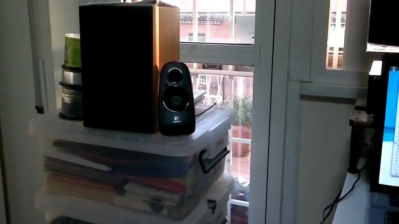 Logitech Z506 Speaker System Bass Demo - Like A G6