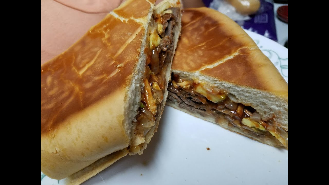 Sandwich de Bistec en Pan Cubano