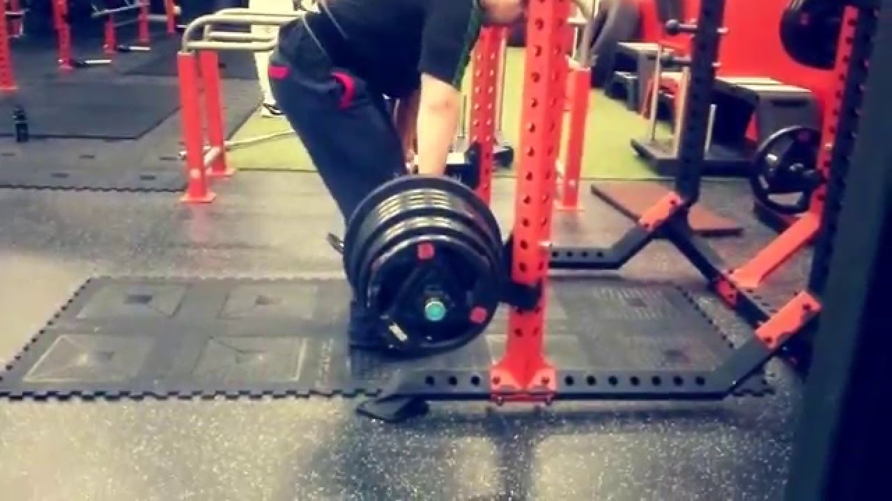 Foxpower 2015 - Deadlift Knee Level Ari Savolainen - 300kg 1 rep