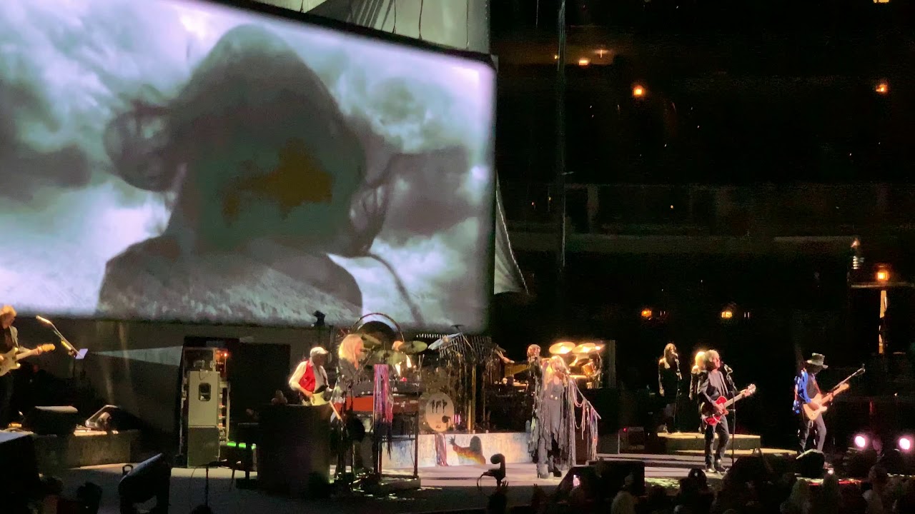 Fleetwood Mac Rhiannon Live Chicago United Center Oct. 6th 2018