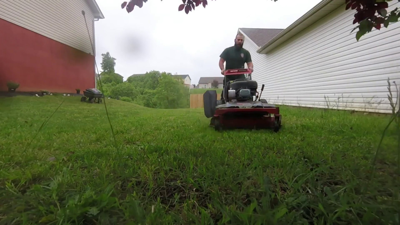 MOWING with the 33INCH CRAFTSMAN!!!!!!