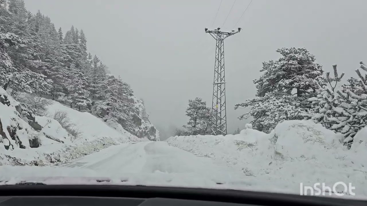 Mercedes C200 W206 4Matic Karda Sürüş Deneyimi