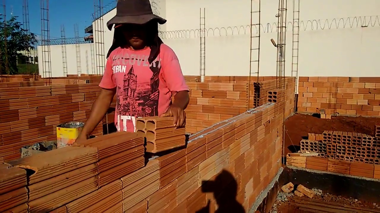 COMO CONSTRUIR COM ECONOMIA E RAPIDEZ? MASONRY CHEAPER AND FASTER. ALBAÑILERIA RÁPIDO Y MÁS BARATO.