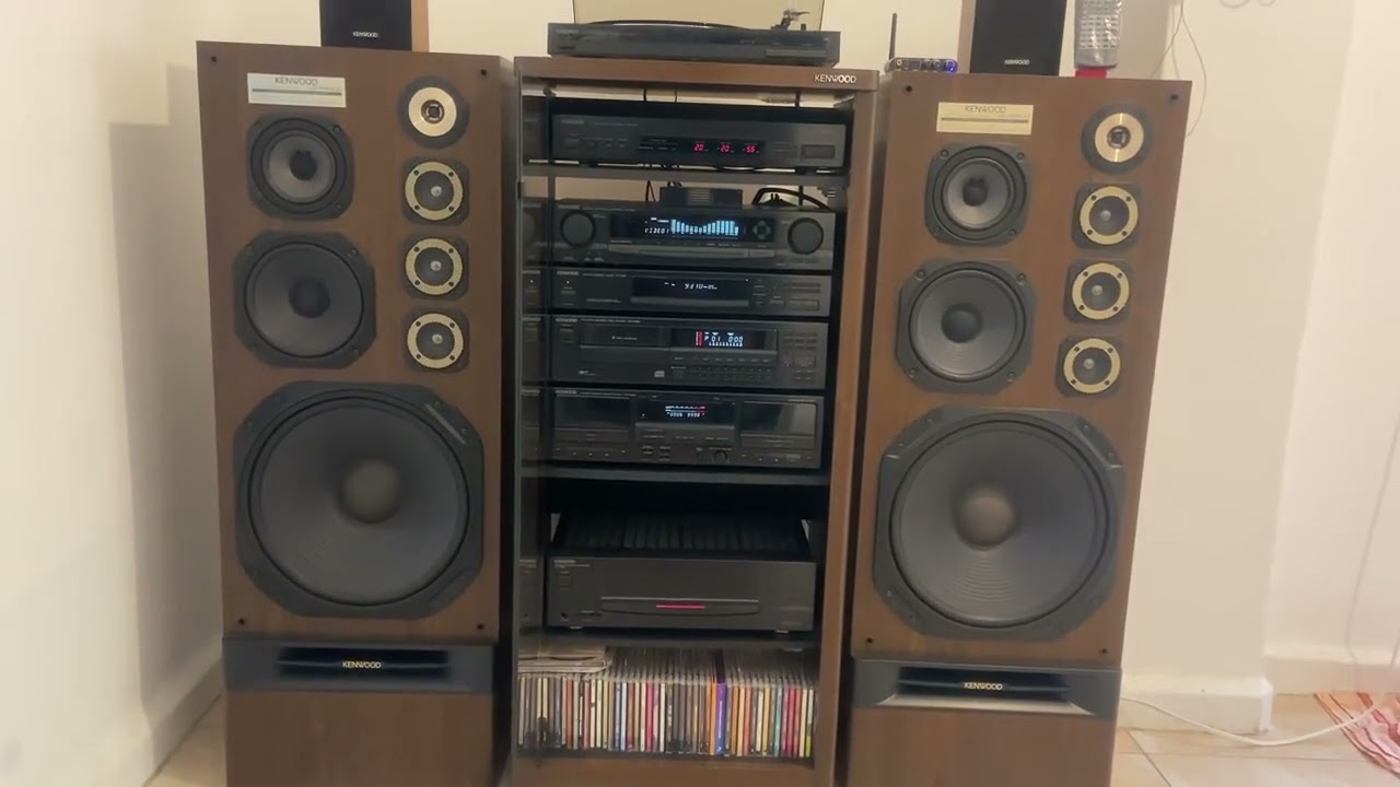 Kenwood Power Amplifier KM-993 Paired With  Kenwood FloorStanding speaker LS-P9300.