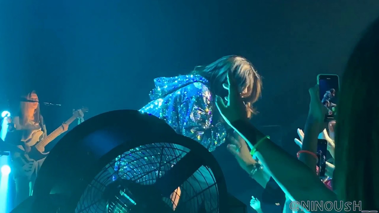 JENIFER - LES CHOSES SIMPLES (LIVE À PARIS)