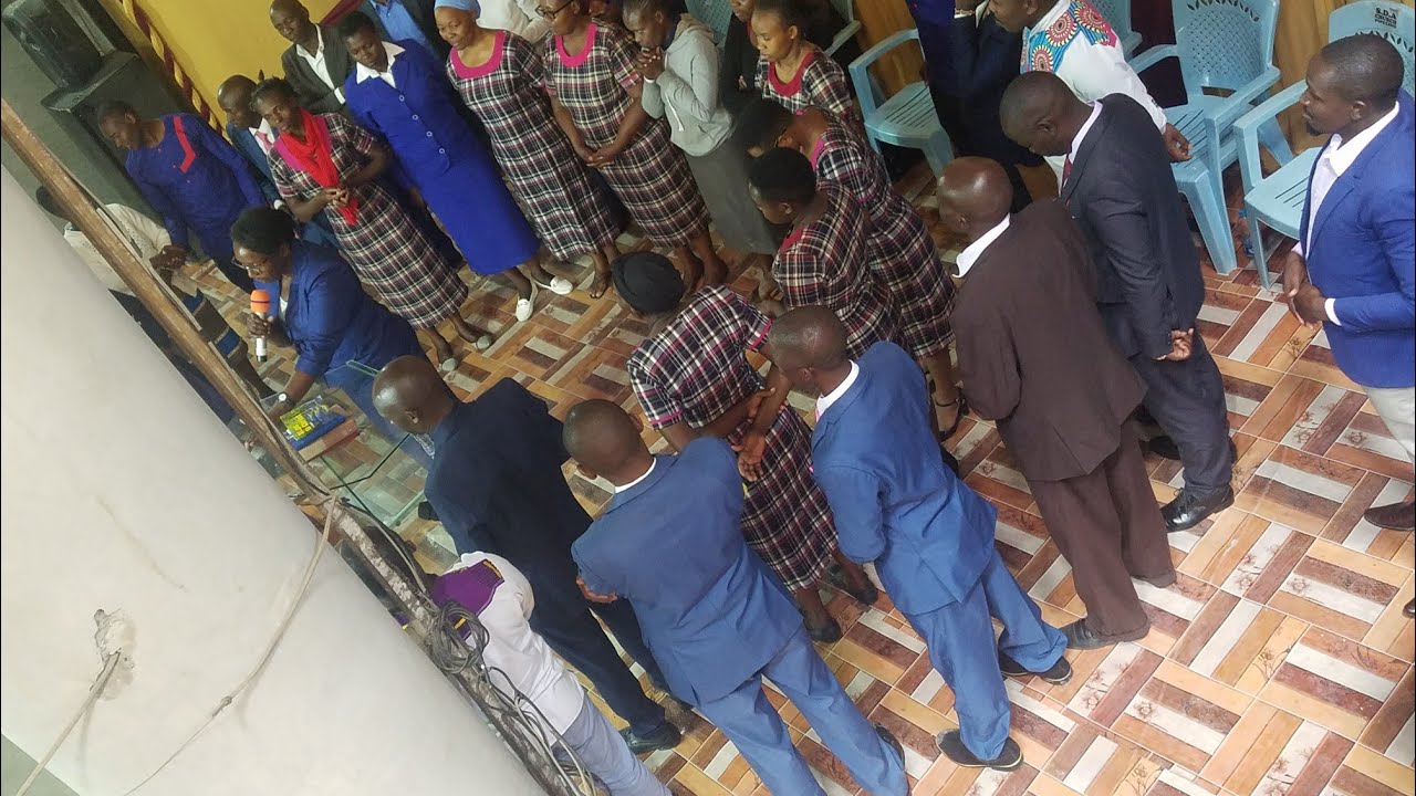pipeline SDA choir live on stsge