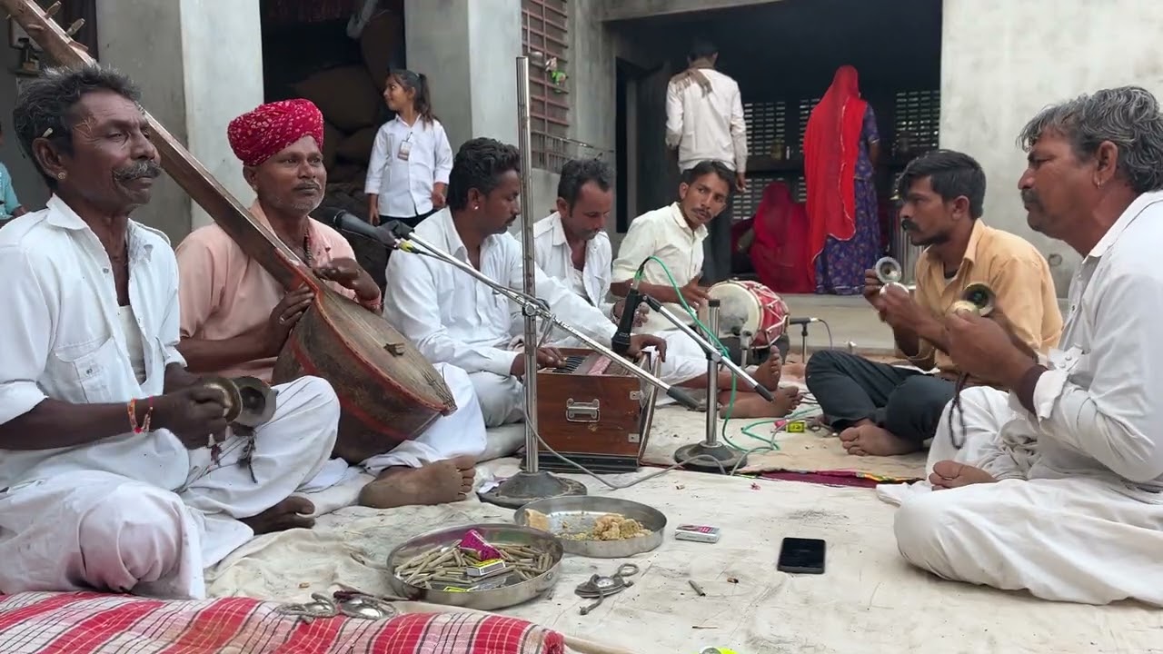 aarti baba ramdevji ki 🙏🙏🙏#comedy #newpost 