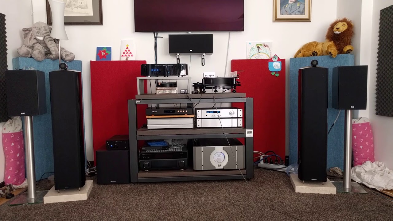 Lector digicode 704 vs holo audio spring 2 l2