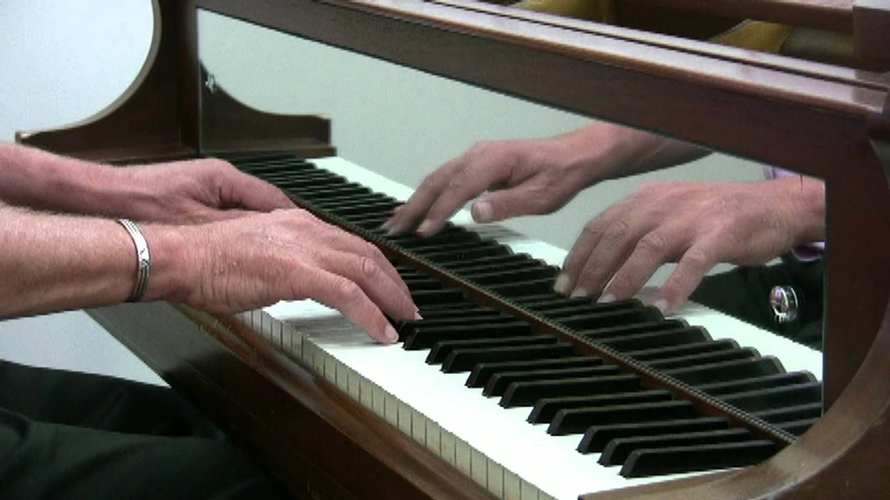 Kiss And Say Goodbye - Piano (Stereo)