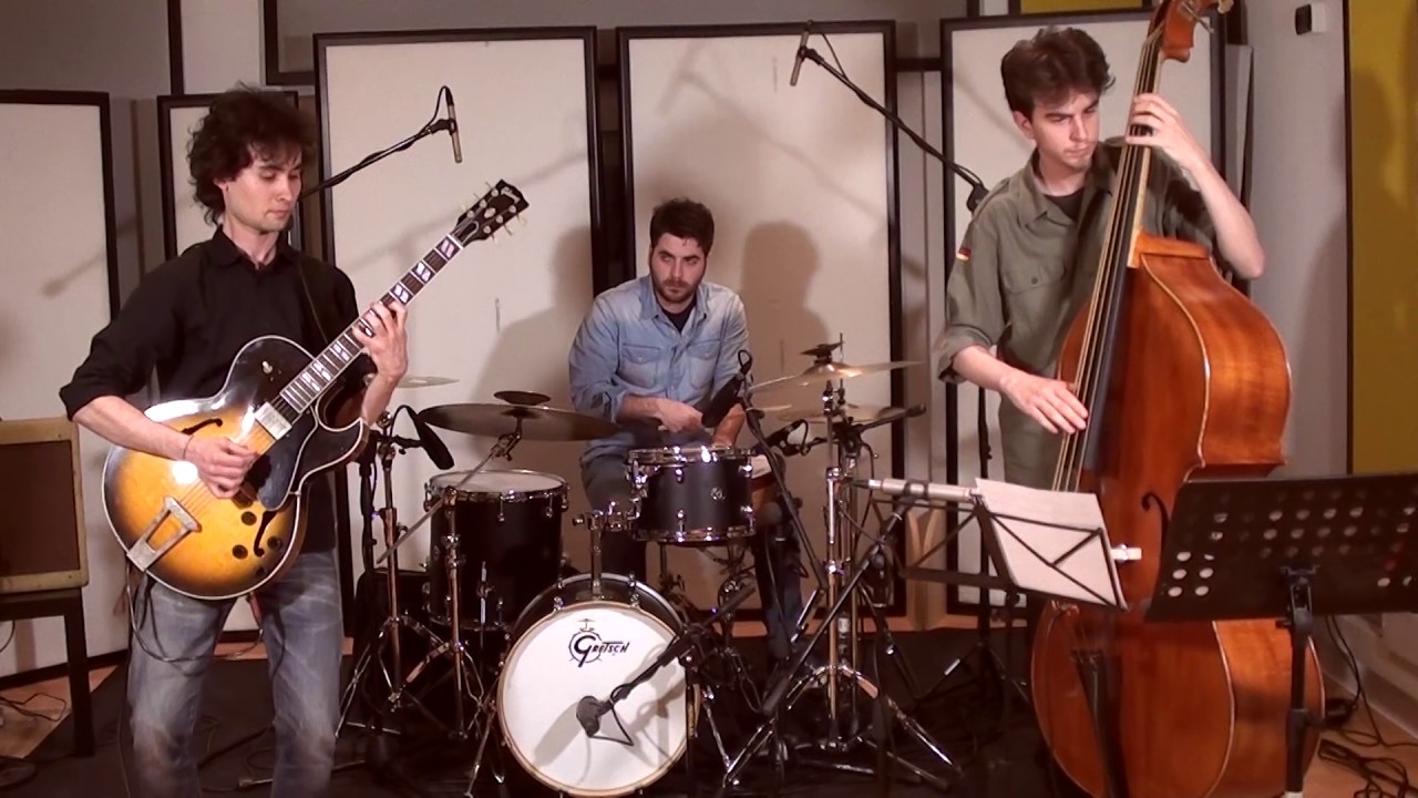 In the lines - Matteo Di Leonardo Trio