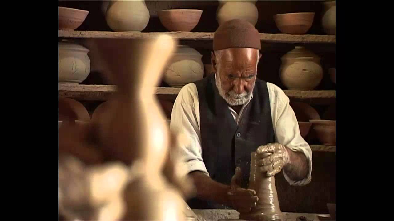 سفال ایران Raghs-e-khak. Pottery- Iranian Pottery