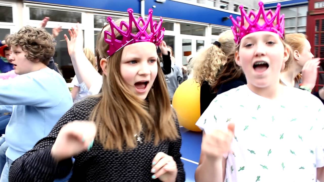 4XM Lipdub; DNCE - Cake By The Ocean