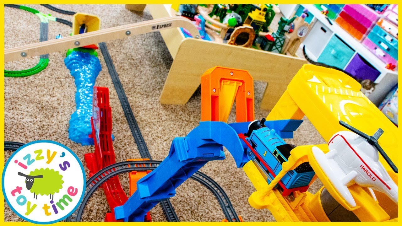 Flying Thomas and Friends Trackmaster Challenge! Fun Toy Trains