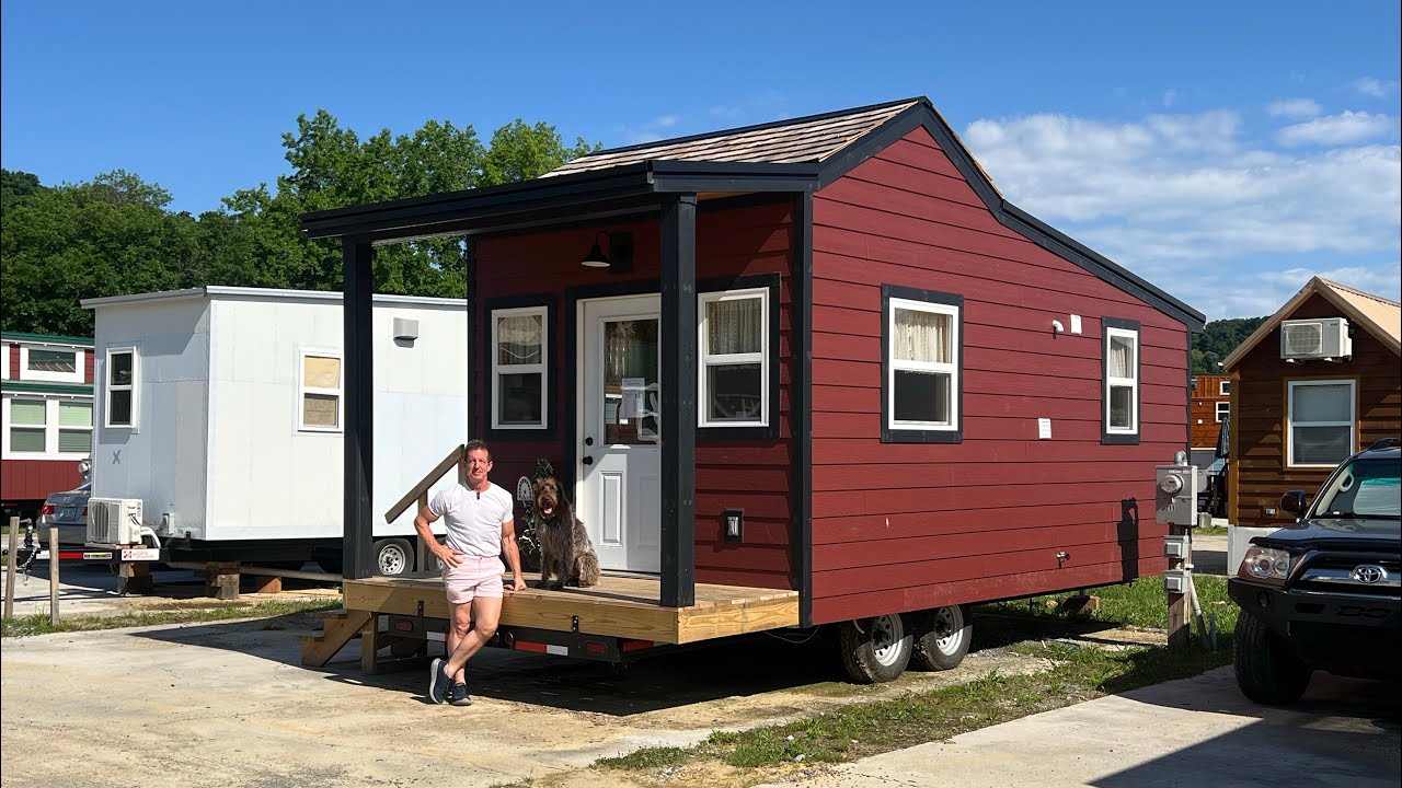 FOR SALE: Lifetime lease on The Beach Community @ $200 Fixed Lot Rent! $89,900 & it’s all yours 🇺🇸🏘️