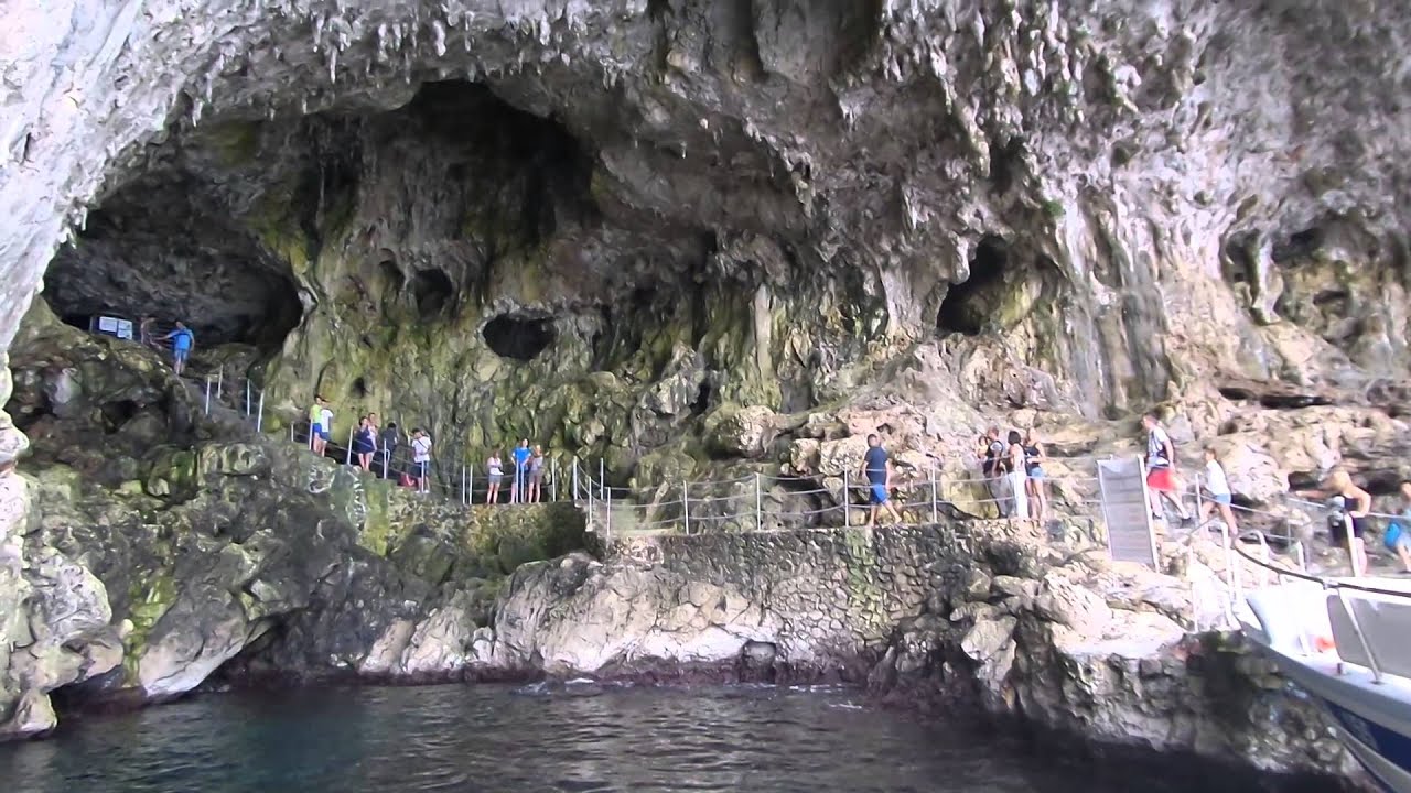Gita in barca alla grotta della Zinzulusa a Castro marina