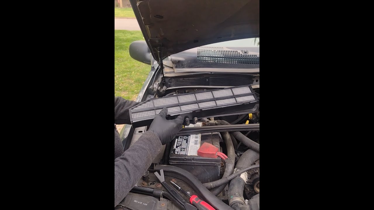 1999-2004 Jeep Grand Cherokee WJ Cabin Air Filter Install