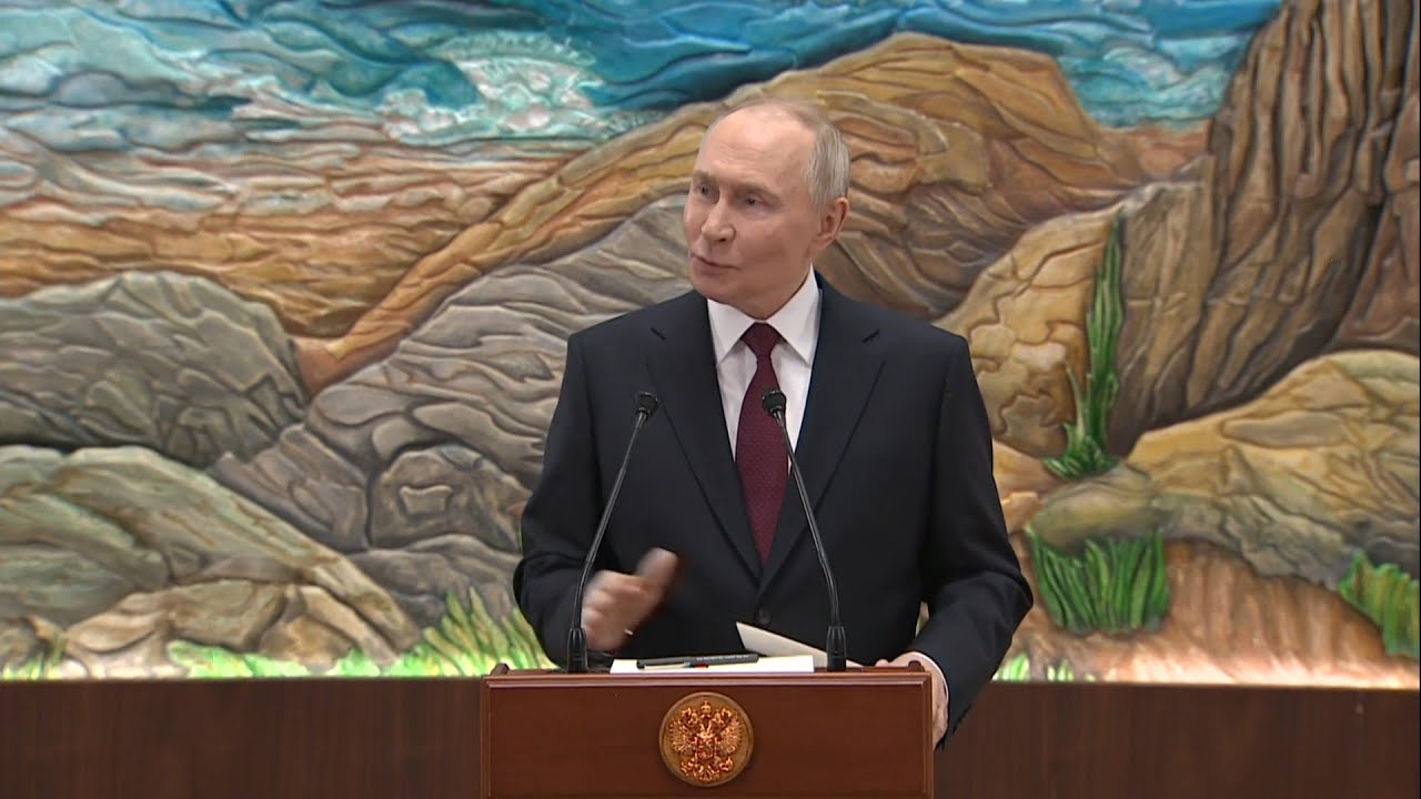 &laquo;Подпись Киева бессмысленна&raquo; &mdash; Путин назвал единственного адресата мира