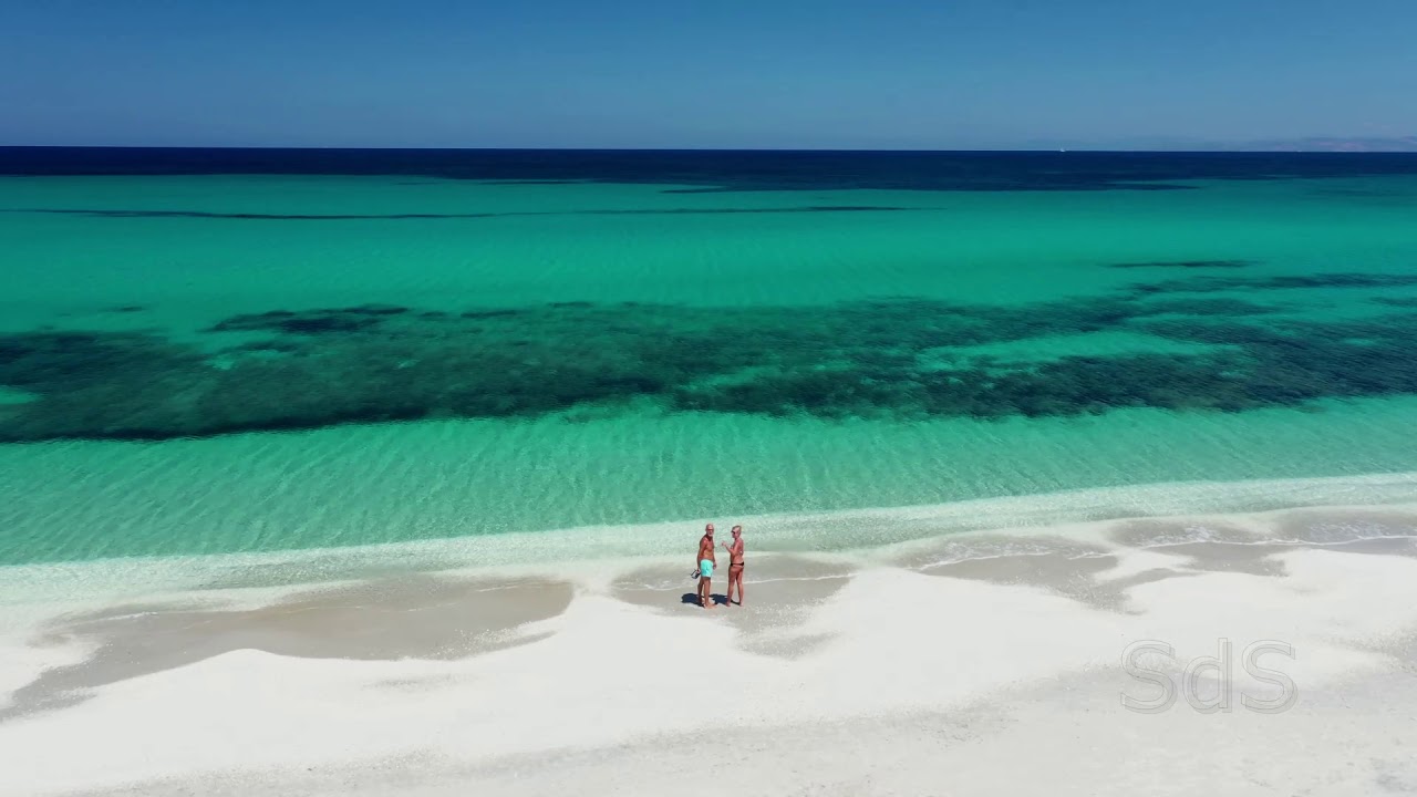 Ezzi Mannu - Spiaggia Le Saline - Sardegna    (by drone)