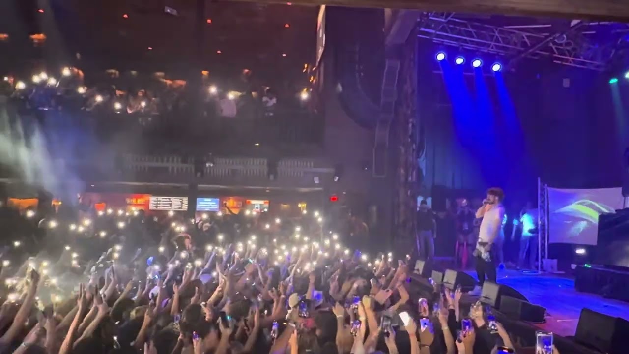 1900Rugrat Performs (One Take Freestyle) Live At House Of Blues In Myrtle Beach, SC